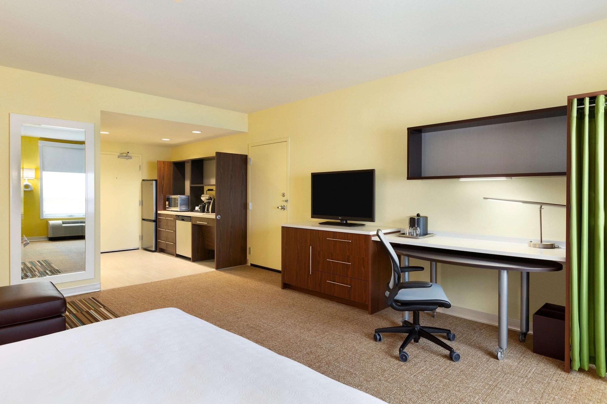 Home2 Suites By Hilton West Эдмонтон Экстерьер фото