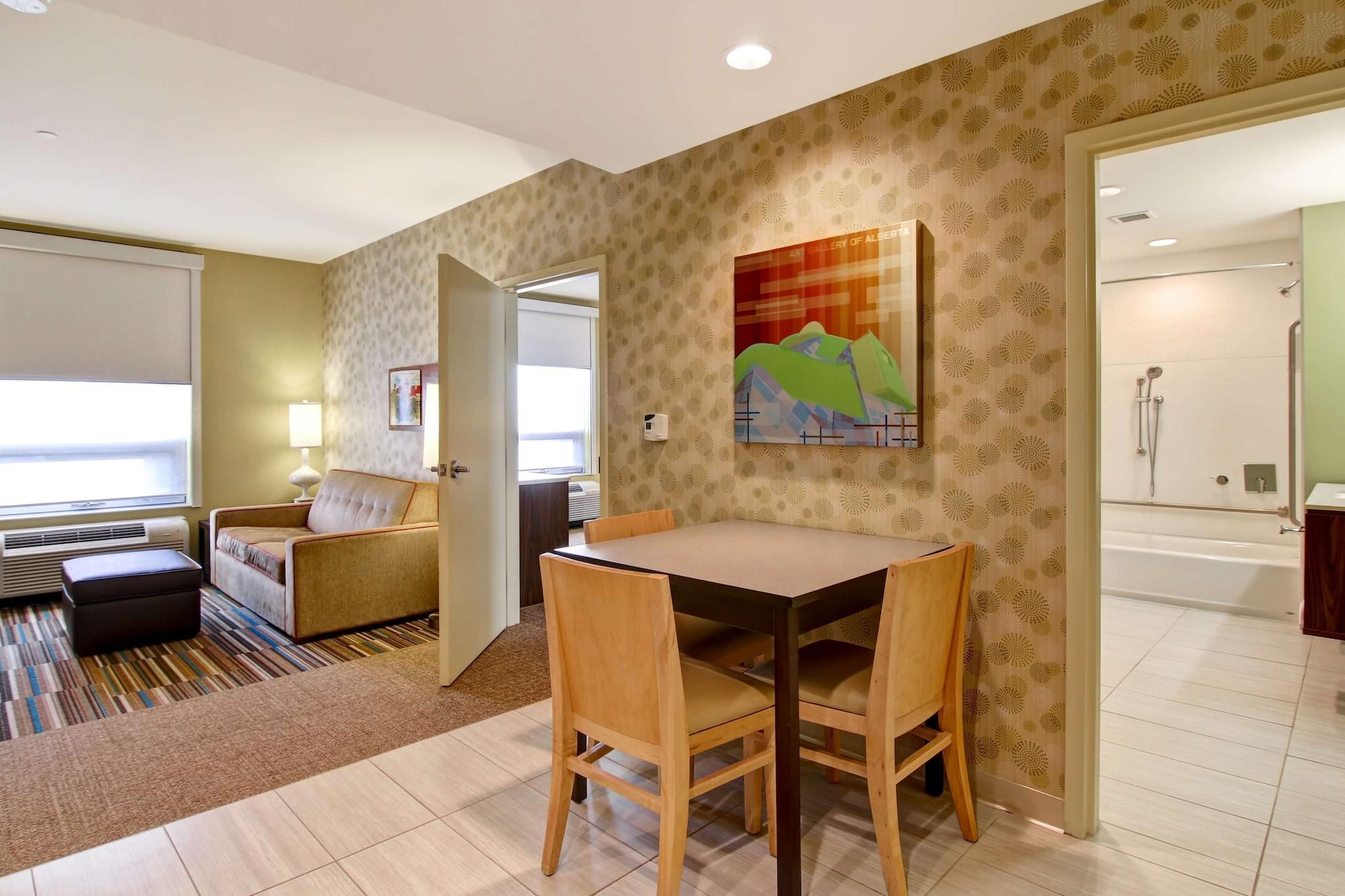 Home2 Suites By Hilton West Эдмонтон Экстерьер фото
