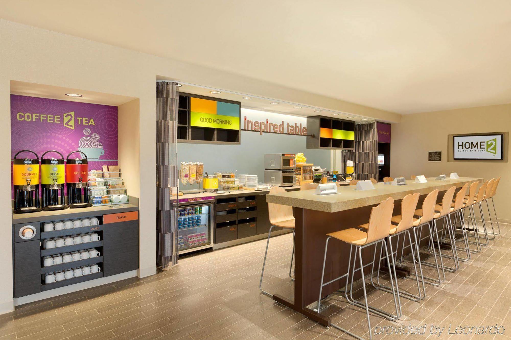Home2 Suites By Hilton West Эдмонтон Экстерьер фото