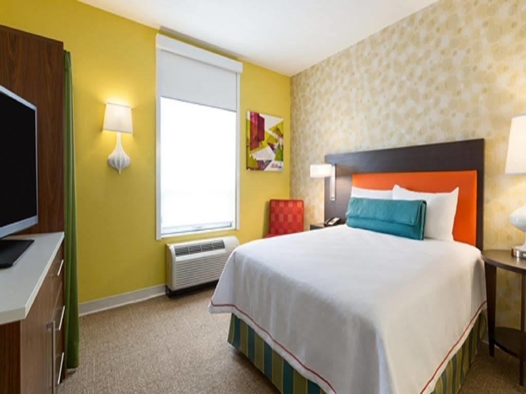 Home2 Suites By Hilton West Эдмонтон Экстерьер фото
